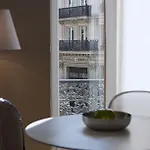 Nell 4* Paris