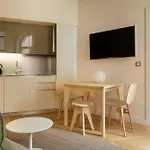 Nell Aparthotel
