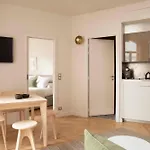 Aparthotel Nell Paris