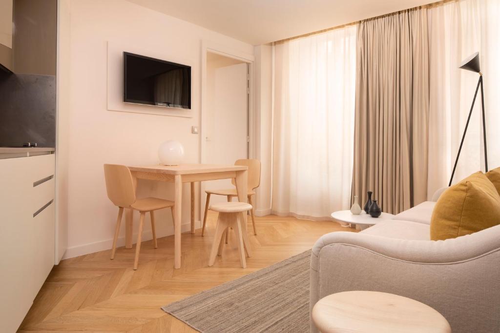 Aparthotel Résidence Nell 4*