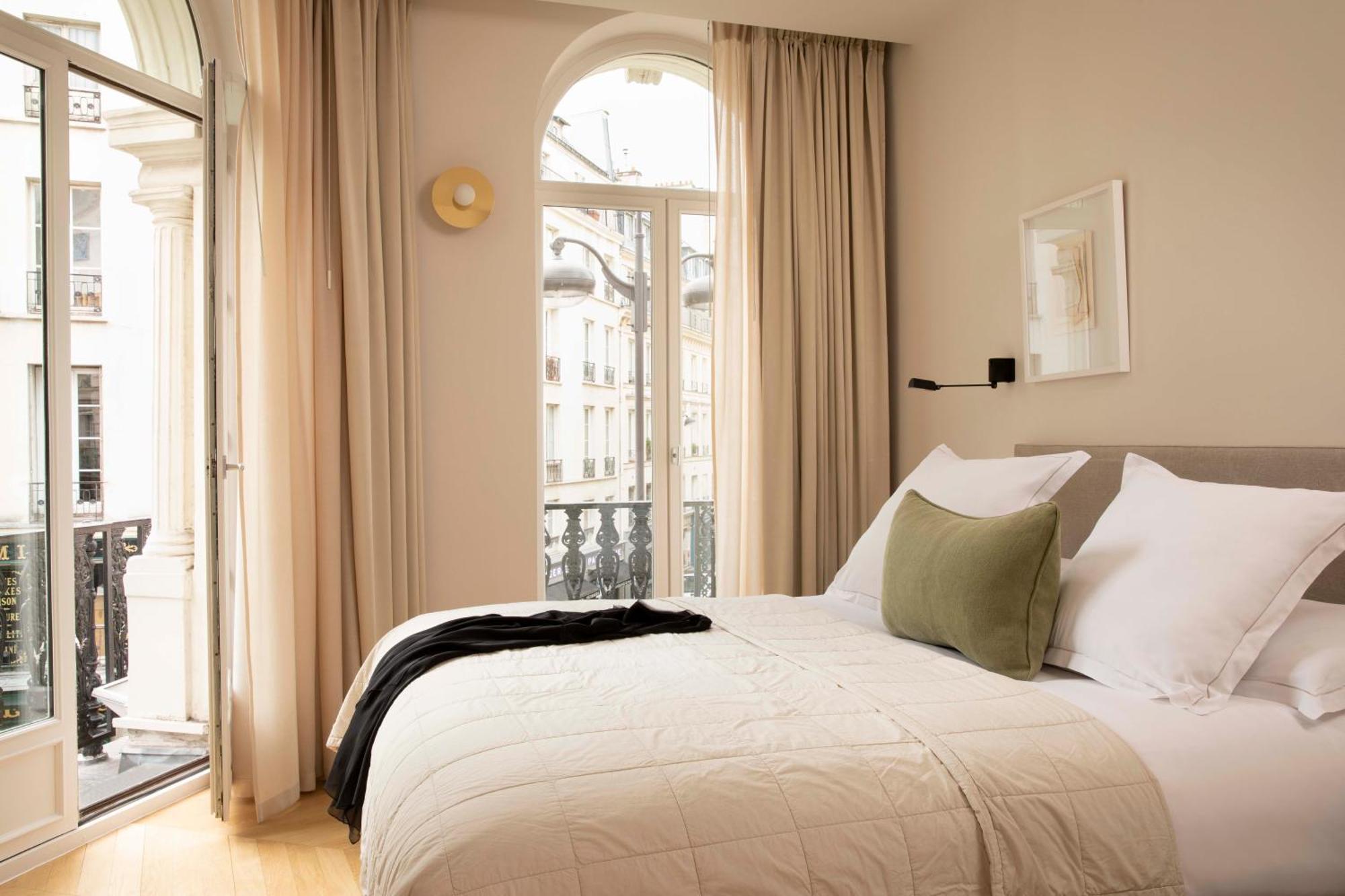 Nell 4* Paris